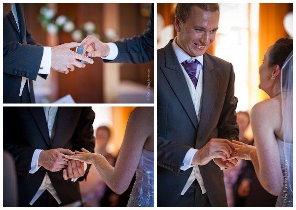 exchanging wedding rings